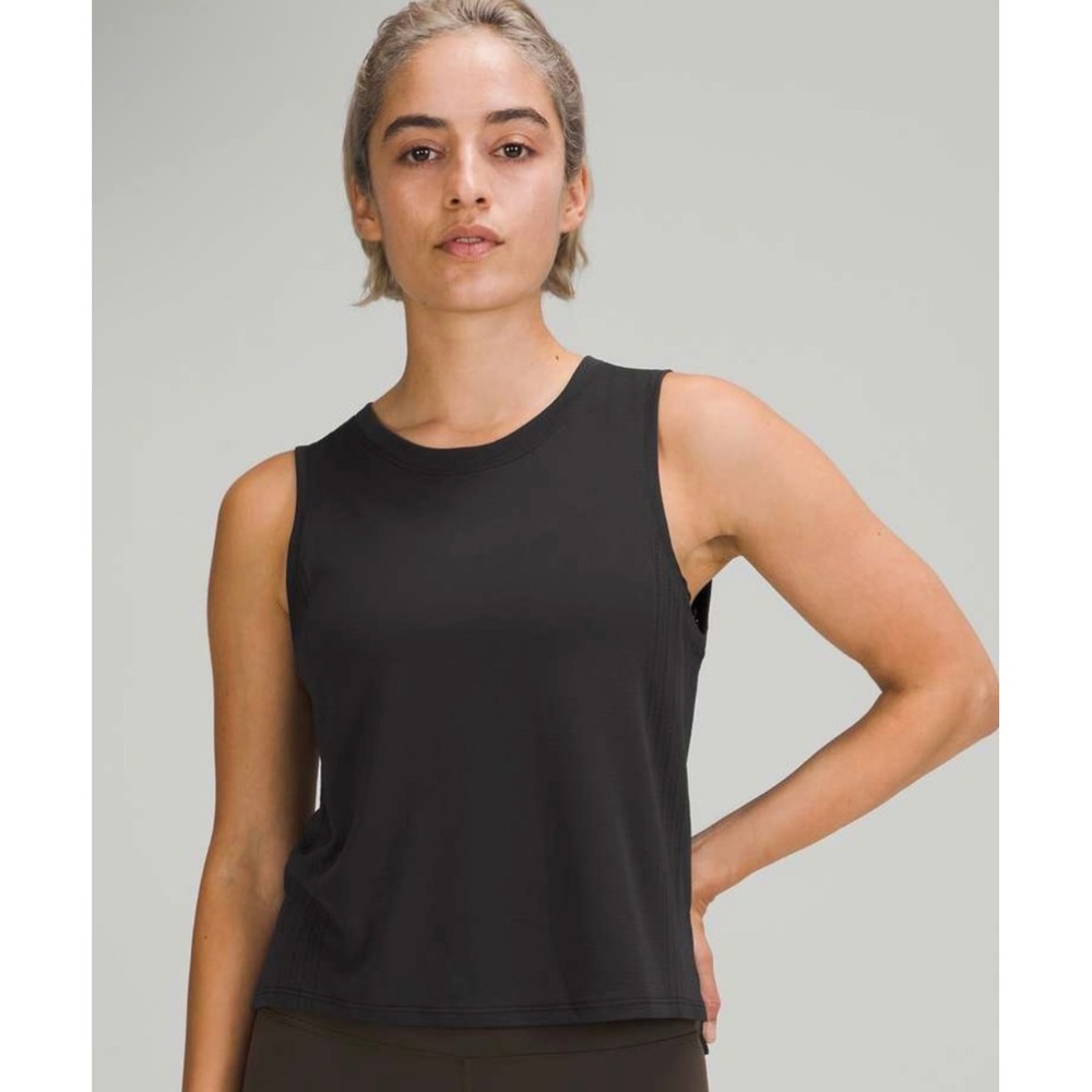 Lululemon Train to Be Tank Top Black Size 6 Mesh Breathable Crop Athletic
